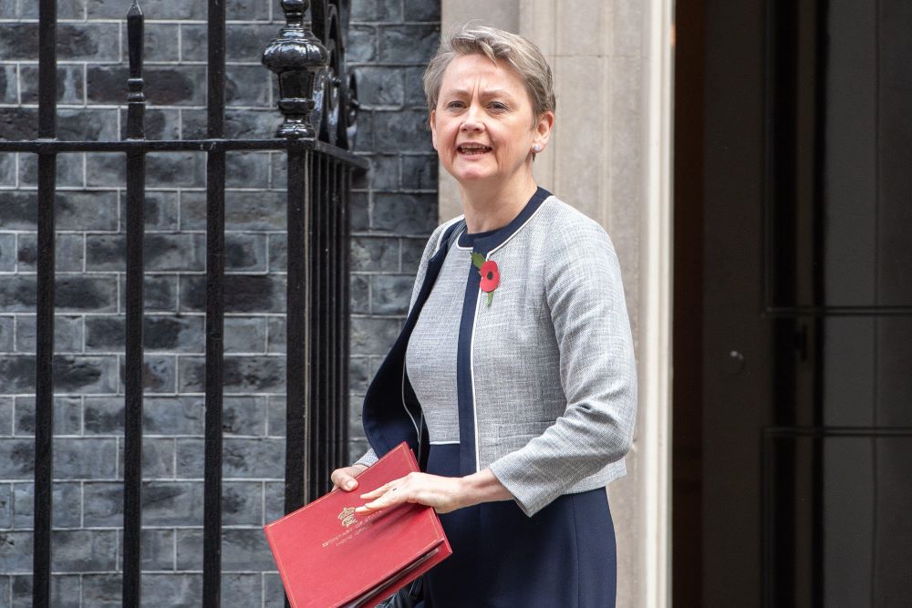 Home Secretary Yvette Cooper (Alamy)