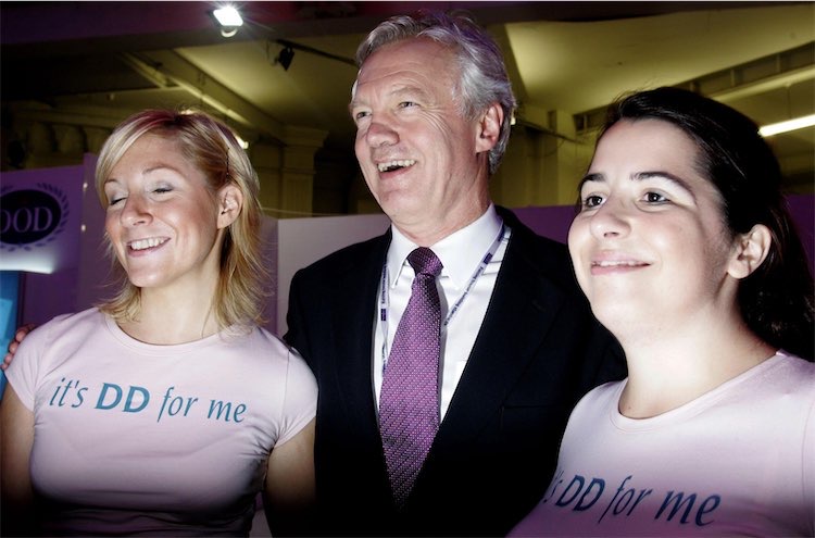 David Davis with supporters at the 2005 Conservative party conference